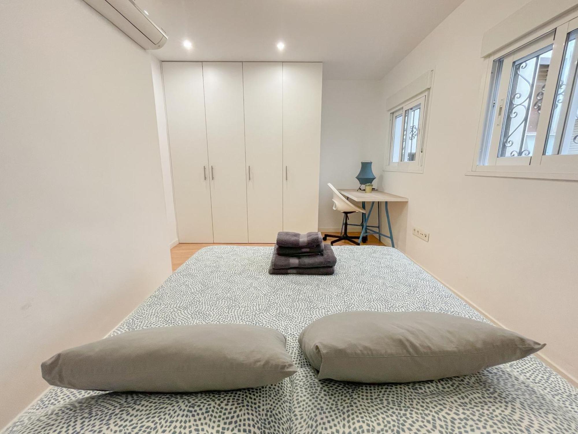 Moderno Apartamento Plz De La Merced มาลากา ภายนอก รูปภาพ