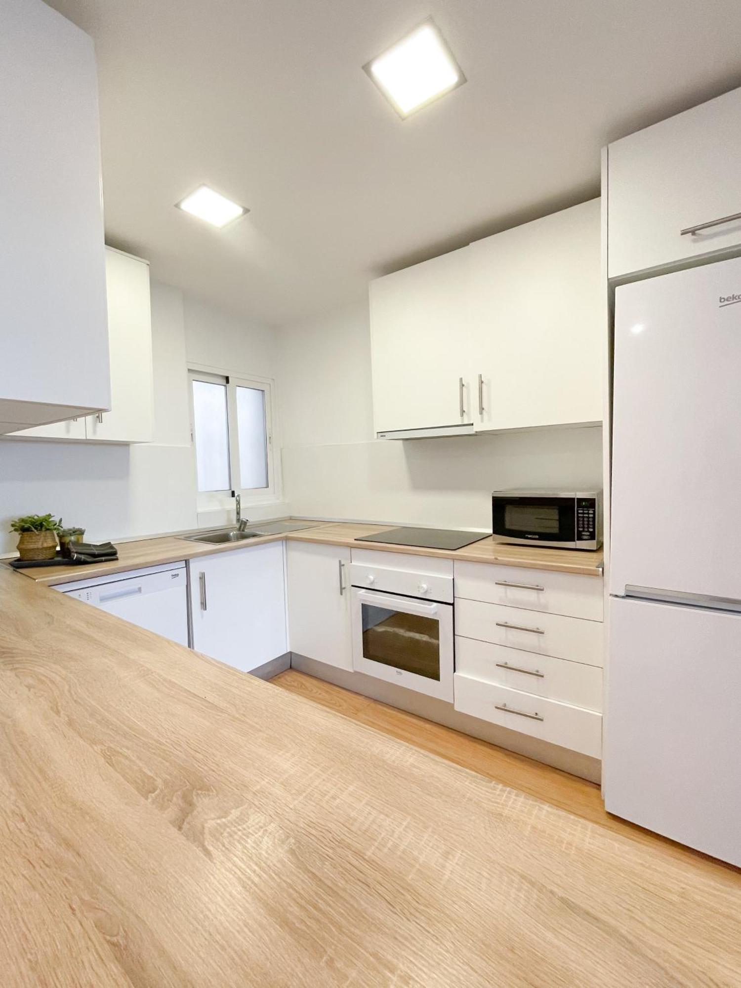 Moderno Apartamento Plz De La Merced มาลากา ภายนอก รูปภาพ